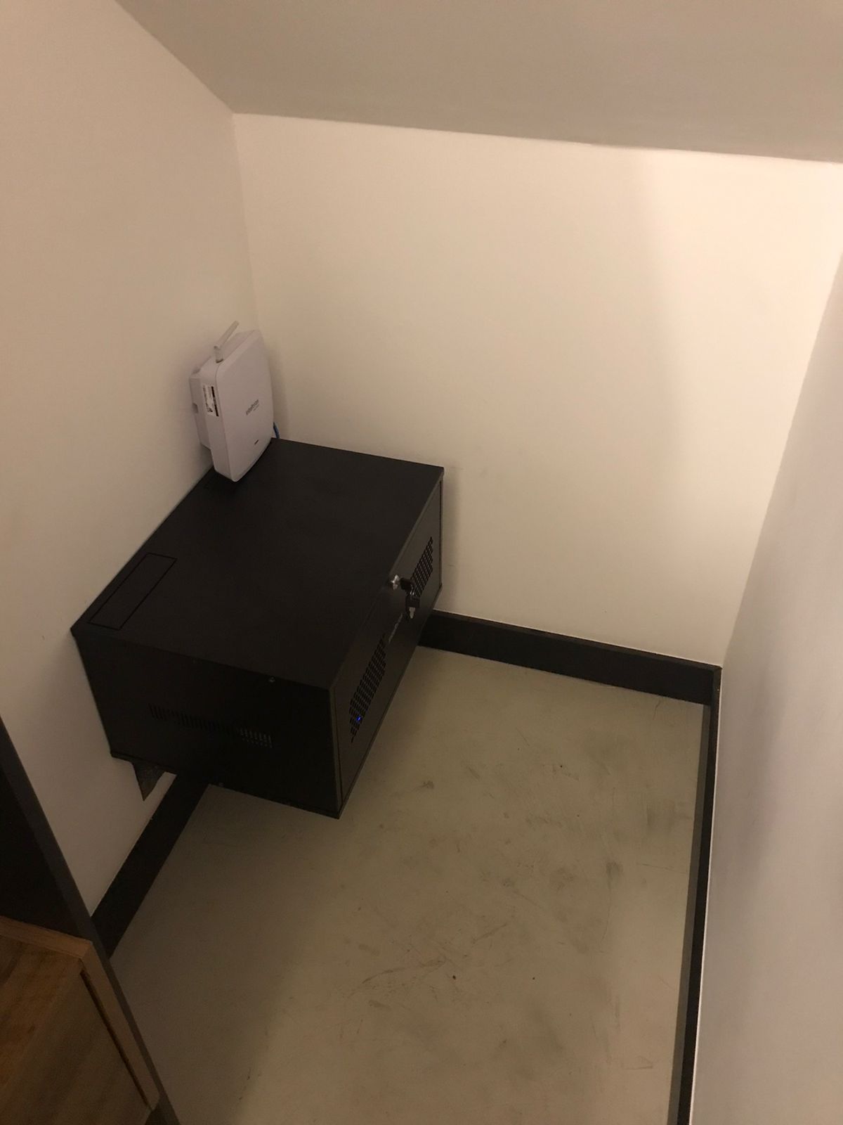 WhatsApp Image 2022-10-09 at 11.54.21.jpeg